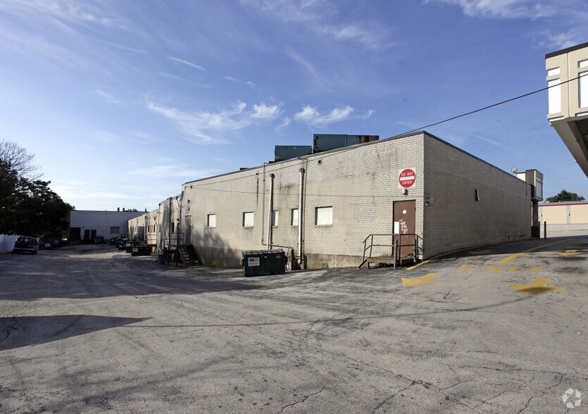 More Photos Of 45-103 Cheltenham Ave, Cheltenham Unknown For Lease