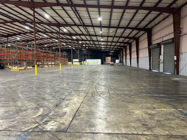 More Photos Of 444 Bear Creek Cutoff Rd, Tuscaloosa Warehouse For Lease