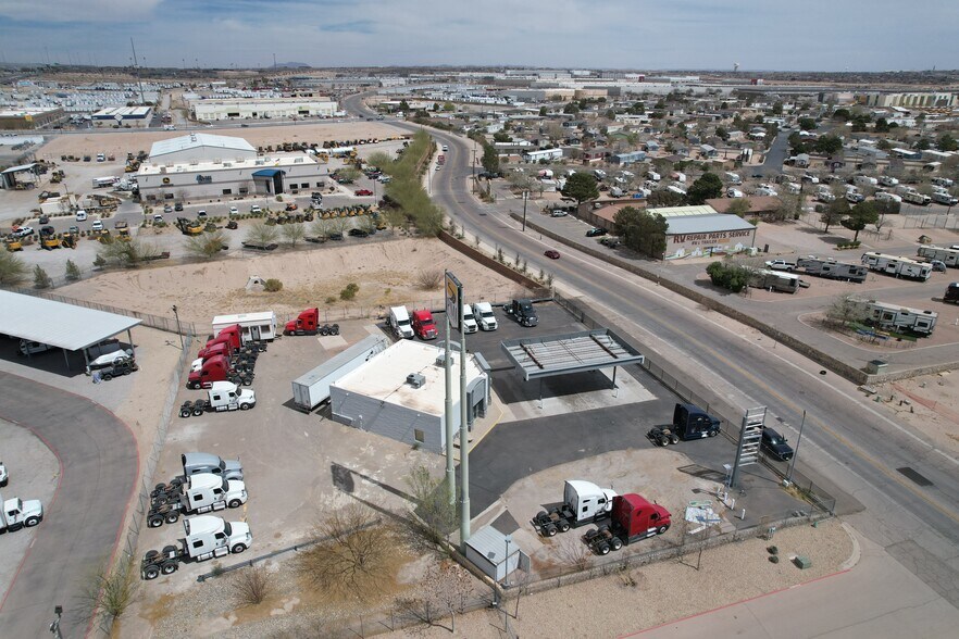 More Photos Of 1421 Rv Dr, El Paso Contractor Storage Yard For Lease