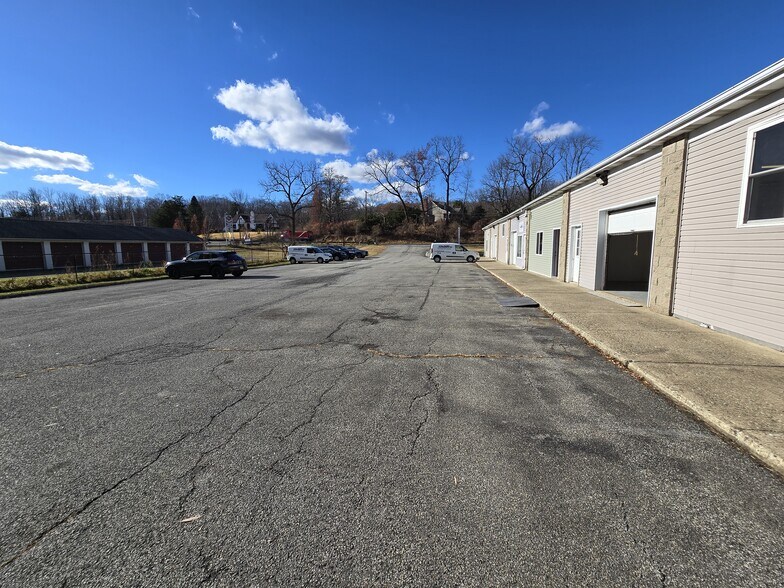 More Photos Of 3212 State Route 94, Franklin Light Manufacturing For Lease