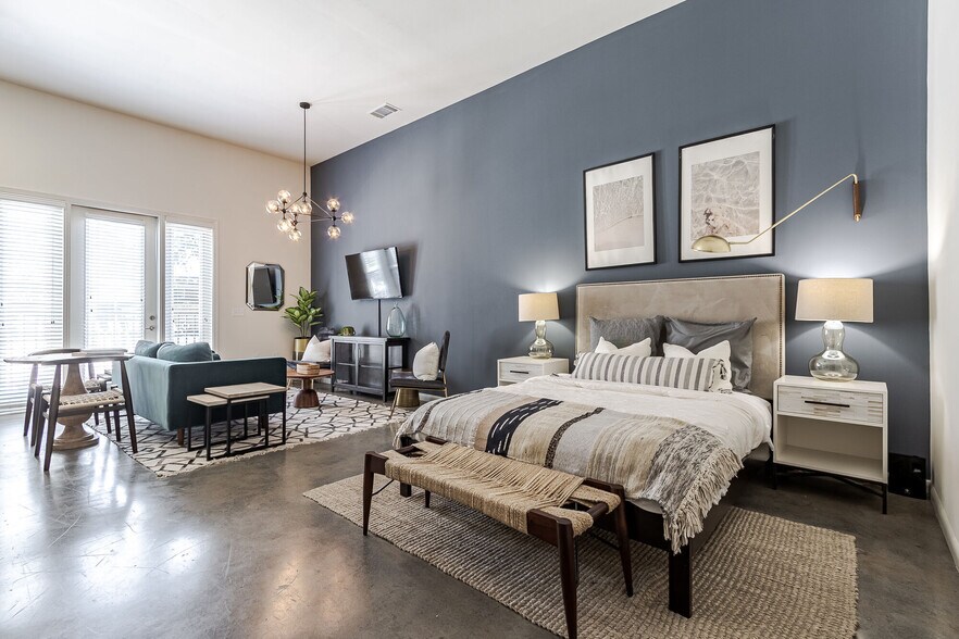 More Photos Of 725-735 Coleman Blvd, Mount Pleasant Apartments For Lease