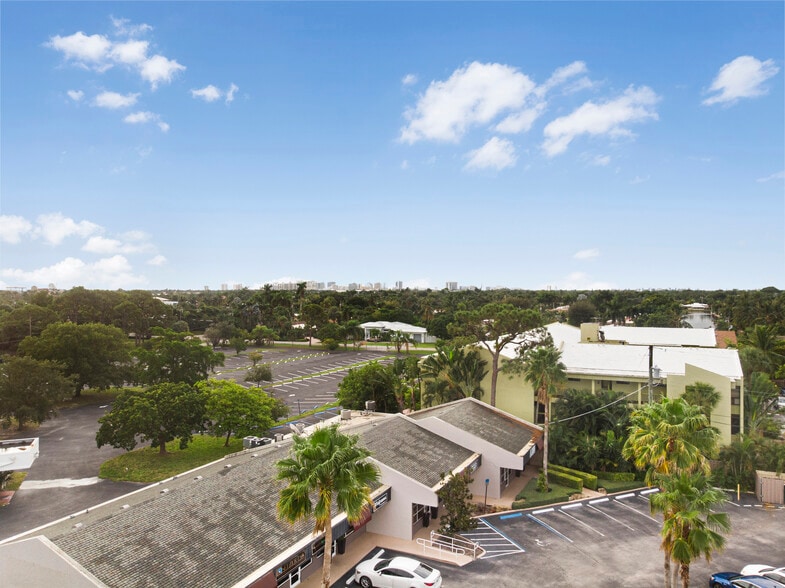 More Photos Of 2500-2550 NE 15th Ave, Wilton Manors Loft Creative Space For Sale