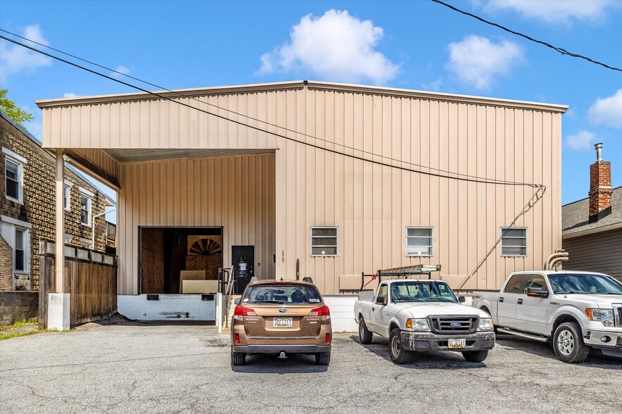 More Photos Of 329 E 2nd St, Frederick Warehouse For Lease