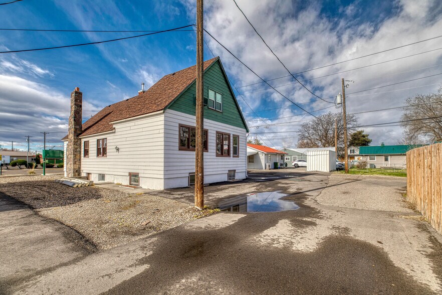 More Photos Of 235 W Idaho Ave, Ontario Office Residential For Sale