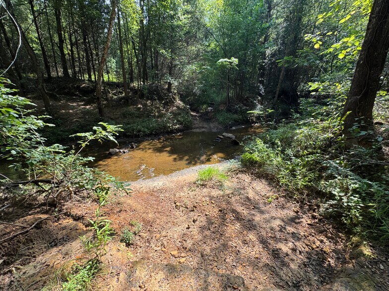 More Photos Of 000 Meadow View Ln, Flint Land For Sale