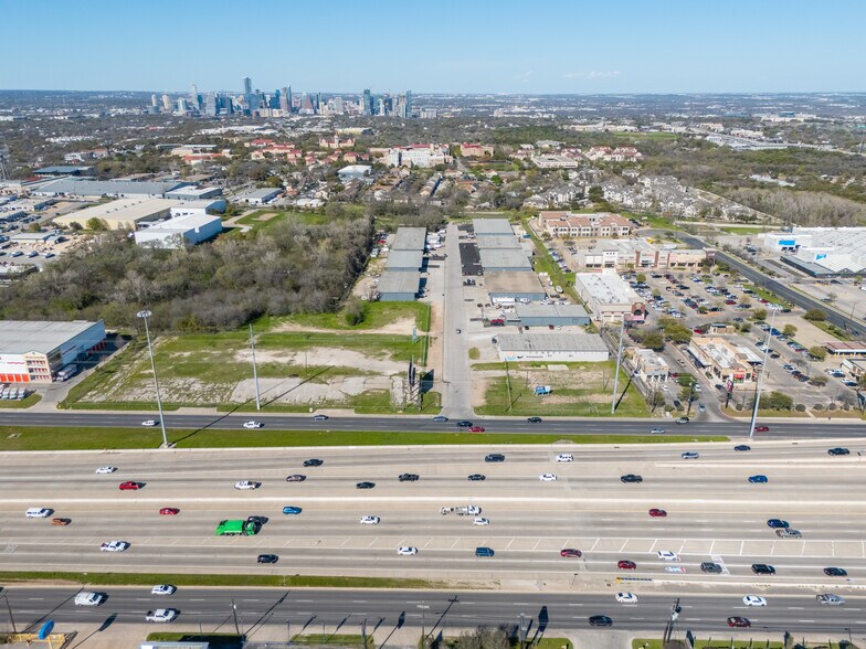 More Photos Of 3905 Warehouse Row, Austin Warehouse For Lease