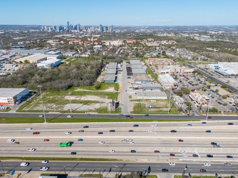More Photos Of 3910 Warehouse Row, Austin Warehouse For Sale