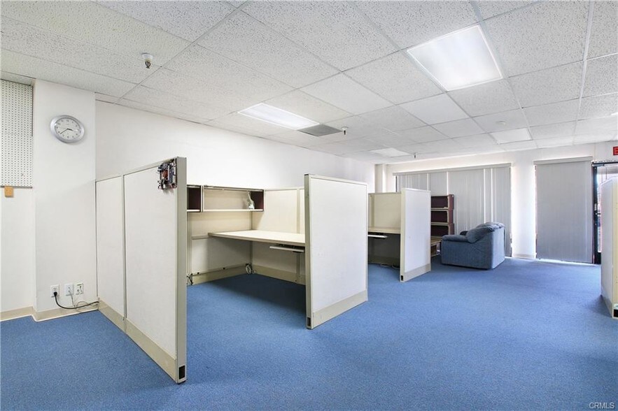More Photos Of 1455 Monterey Pass Rd, Monterey Park Office Residential For Lease