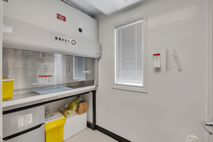 More Photos Of 2000 W South Boulder Rd, Lafayette Medical For Sale