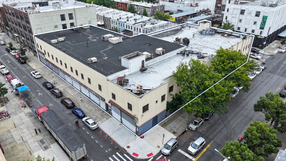 More Photos Of 214-216 44th St, Brooklyn Industrial For Sale