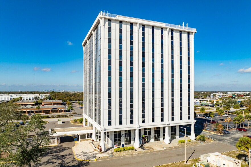 More Photos Of 410 S Ware Blvd, Tampa Loft Creative Space For Sale