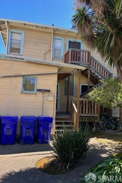 More Photos Of 210 Tunnel Ave, Richmond Apartments For Sale