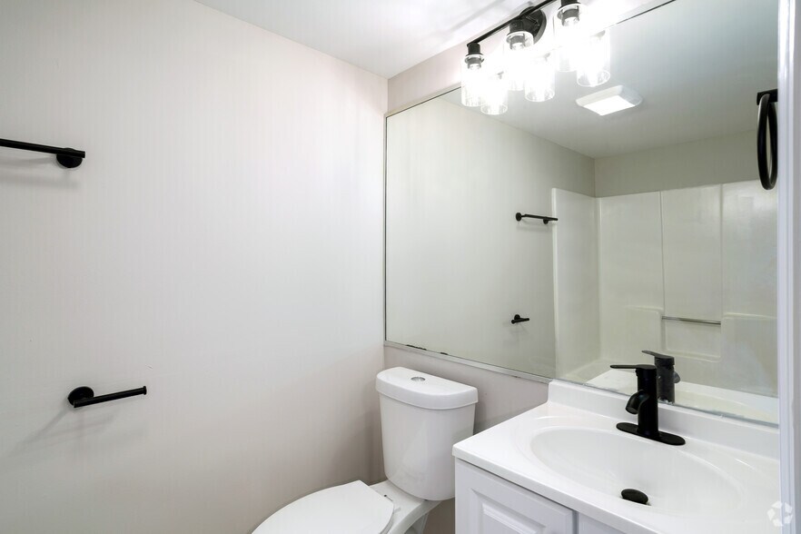 More Photos Of 2580 Tilton Rd, Egg Harbor Township Apartments For Sale