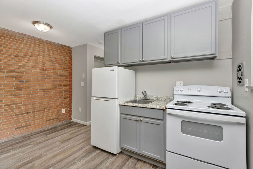 More Photos Of 1005-1007 Dana Ave, Cincinnati Apartments For Sale