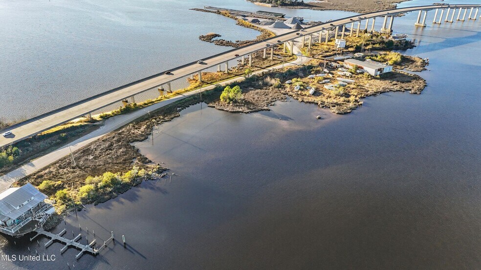 More Photos Of 5024 Main St, Moss Point Manufacturing For Sale