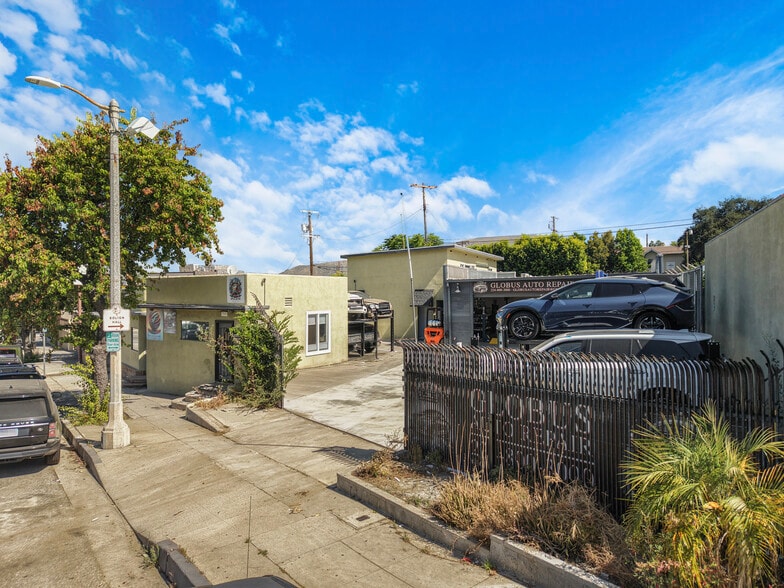 More Photos Of 7151-7157 Foothill Blvd, Tujunga Auto Repair For Sale