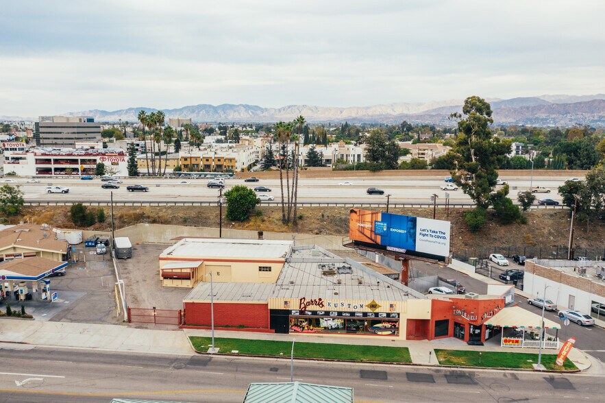 More Photos Of 10803-10811 Riverside Dr, North Hollywood Auto Repair For Lease