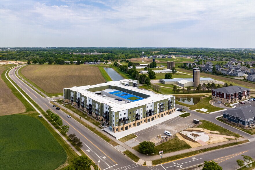 More Photos Of 4958 Innovation Dr, Deforest Apartments For Lease