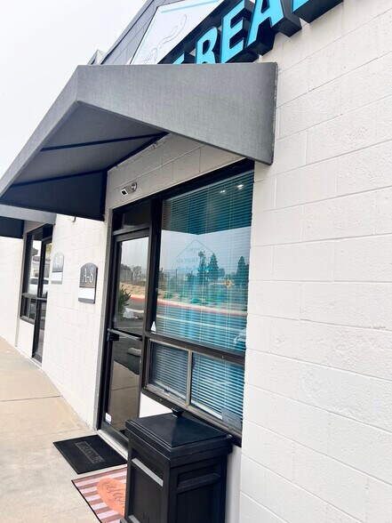 More Photos Of 120 N Pacific St, San Marcos Manufacturing For Lease