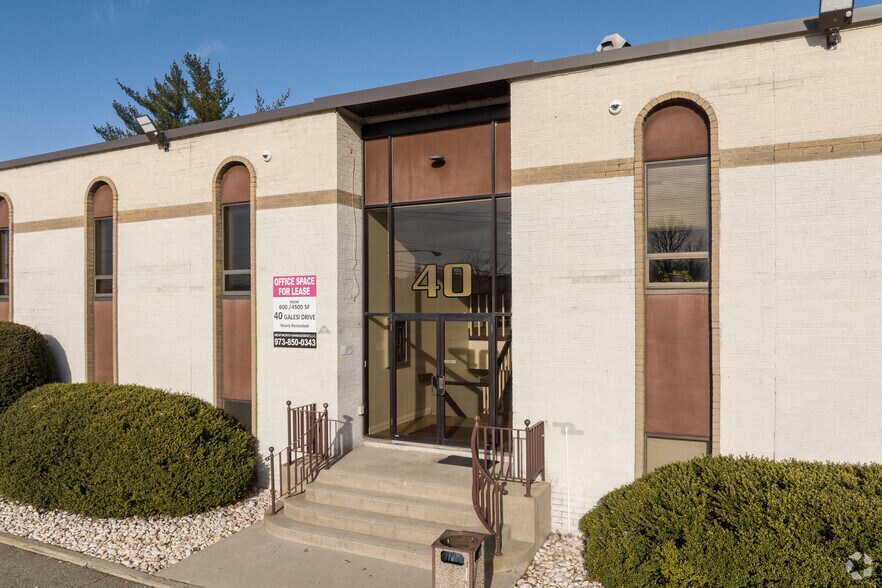More Photos Of 40 Galesi Dr, Wayne Office For Lease