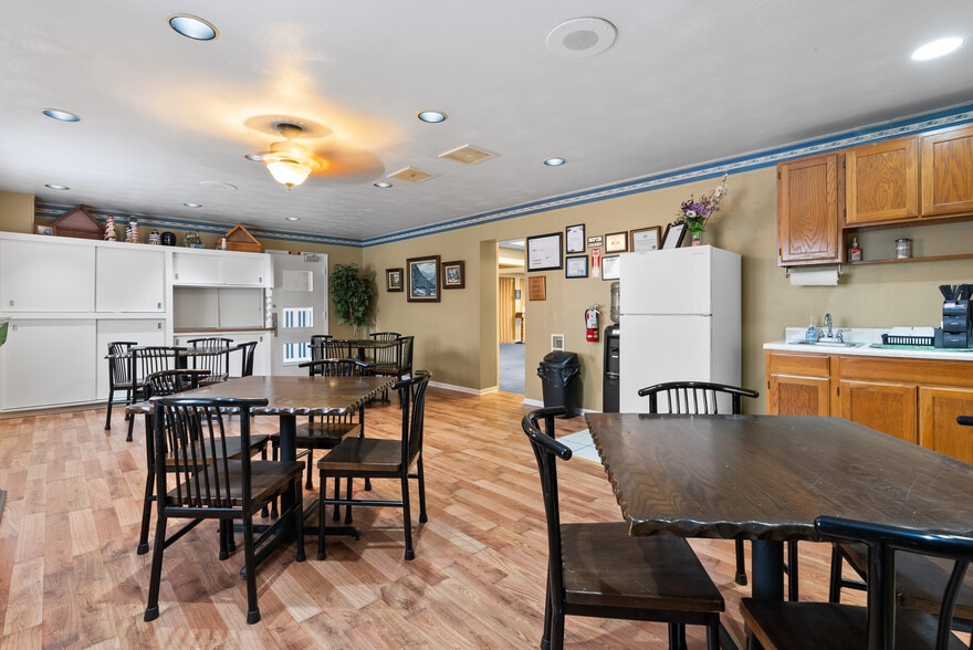 More Photos Of 621 N Halleck St, Demotte Religious Facility For Sale