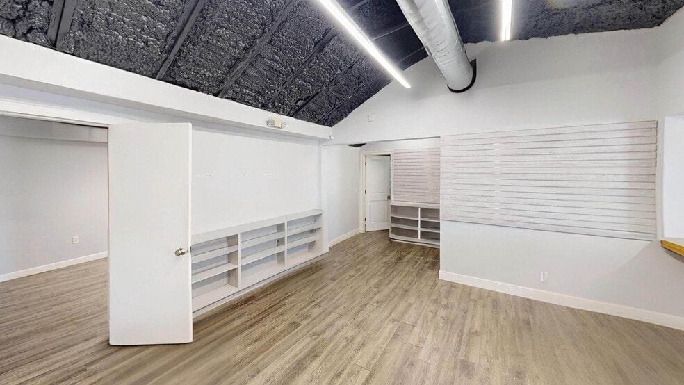 More Photos Of 650 Nicolet Ave, Winter Park Office For Lease