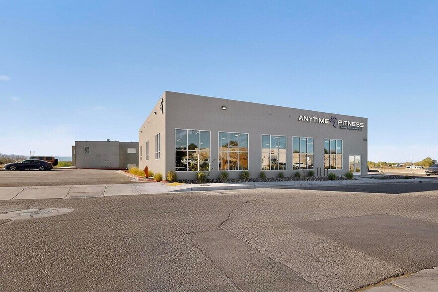 More Photos Of 9368 Valley View Dr NW, Albuquerque Apartments For Sale