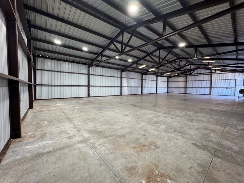 More Photos Of 2371 Artesia st, San Bernardino Warehouse For Sale