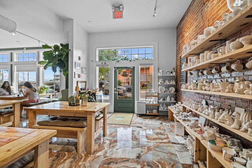 More Photos Of 201-207 N Water St, Elizabeth City Storefront Retail Residential For Sale