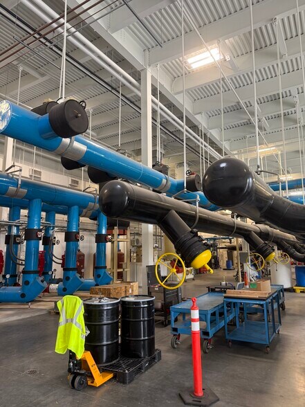 More Photos Of 2700 S Saginaw Rd, Midland Manufacturing For Sale