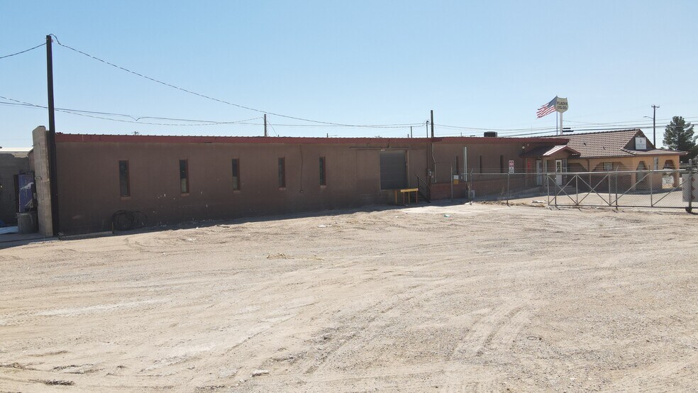 More Photos Of 2210 W Marland St, Hobbs Warehouse For Sale