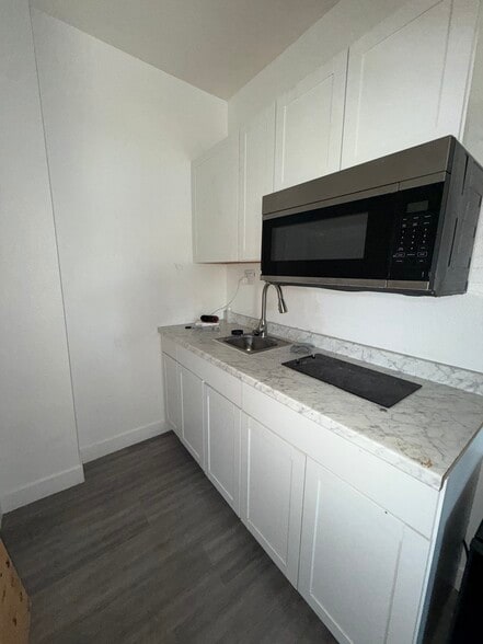 More Photos Of 214 S Maryland Pky, Las Vegas Apartments For Sale