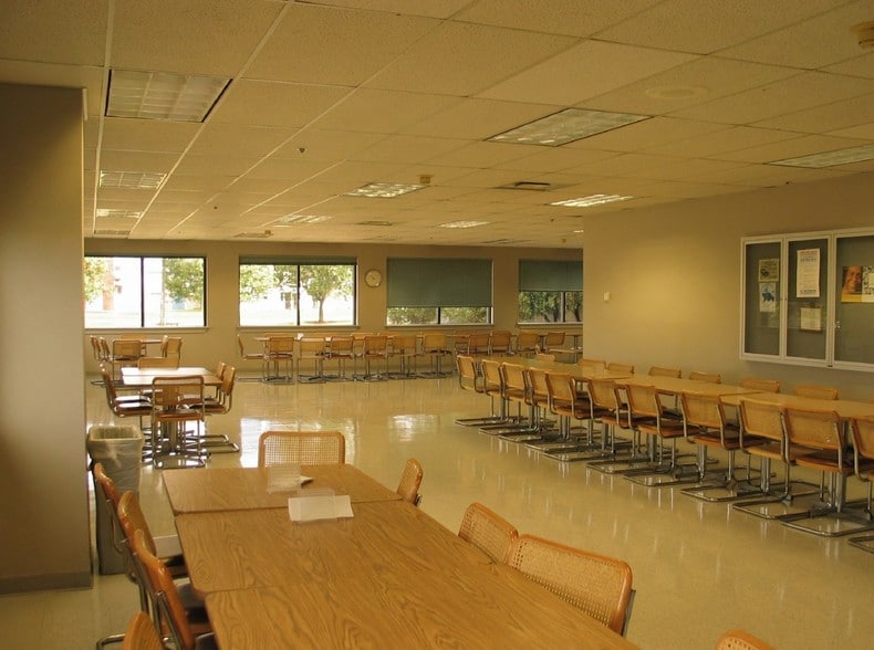 More Photos Of 5401 Jefferson Hwy, New Orleans Office For Lease