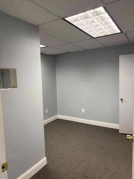 More Photos Of 9309 Belair Rd, Nottingham Office For Lease