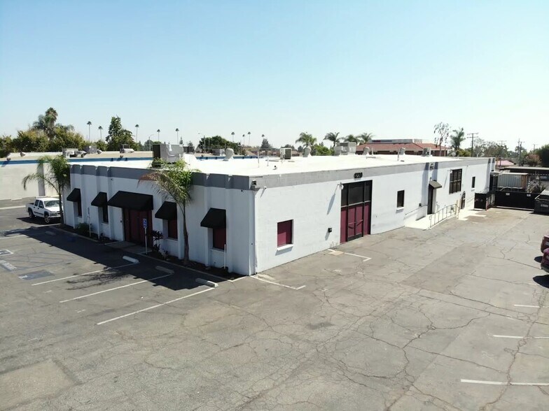 More Photos Of 1220 W 9th St, Upland Service For Sale