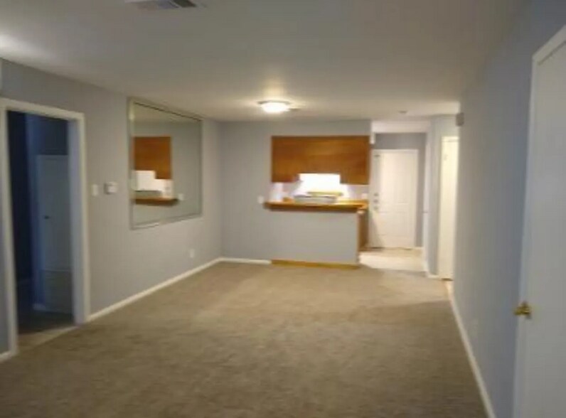 More Photos Of 1865 Florida Dr, Seabrook Multifamily For Sale