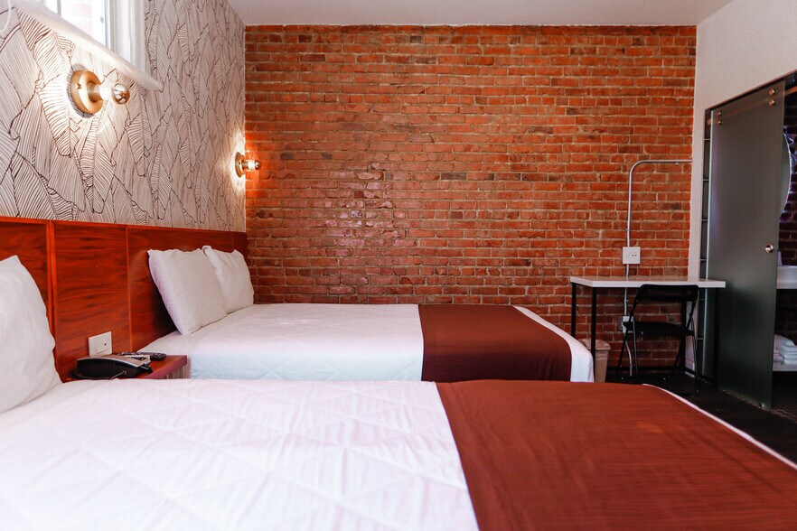 More Photos Of 3206 W 8th St, Los Angeles Hotel For Sale