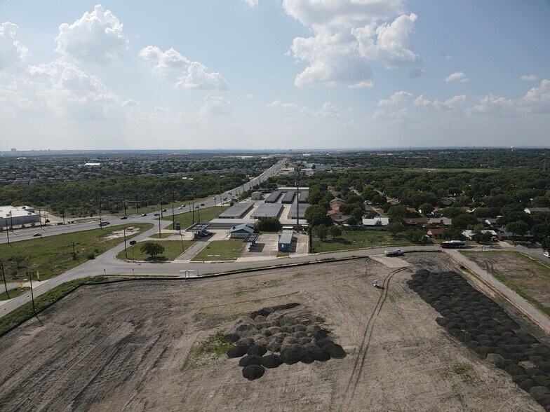 More Photos Of 7019 Branching Ct, San Antonio Convenience Store For Lease