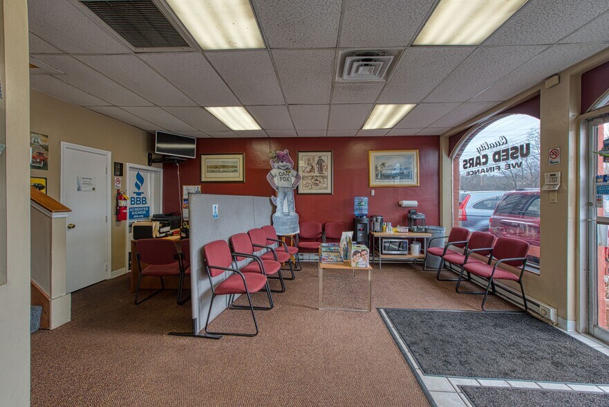 More Photos Of 1008 Centre St, Brockton Industrial For Sale