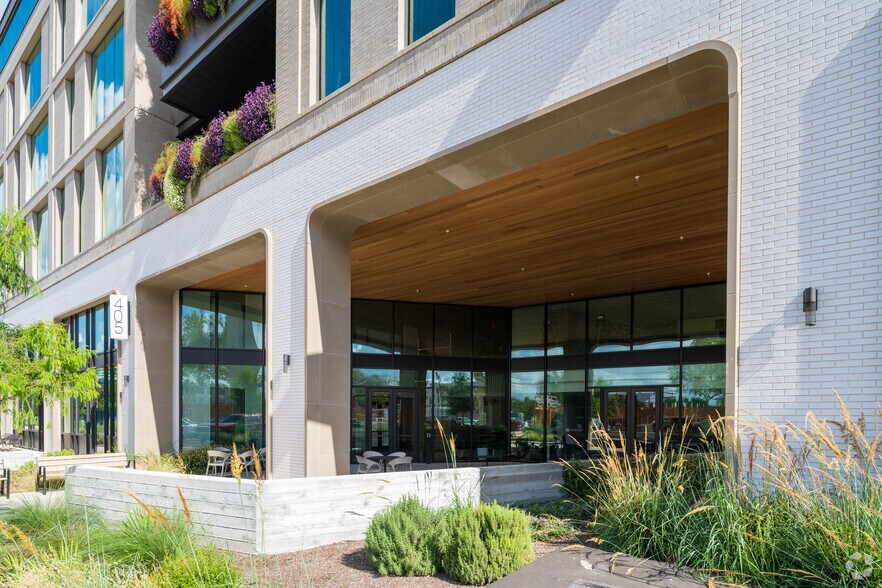 More Photos Of 1600 E 4th St, Austin Office For Lease