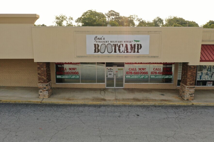 More Photos Of 8600-8650 Tara Blvd, Jonesboro Unknown For Lease