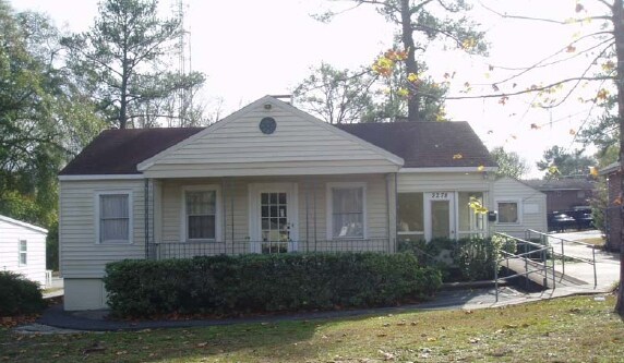 Primary Photo Of 2278 Ingleside Ave, Macon-Bibb Office Residential For Lease
