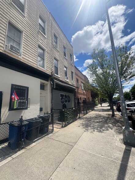 Primary Photo Of 229 Central Ave, Brooklyn Storefront Retail Residential For Lease