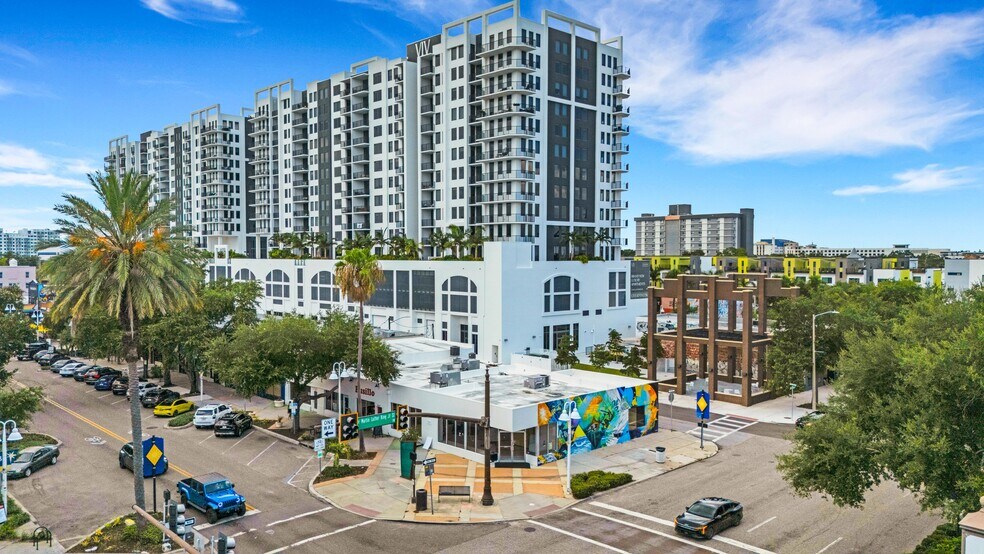 More Photos Of 901 Central Ave, Saint Petersburg Storefront For Sale