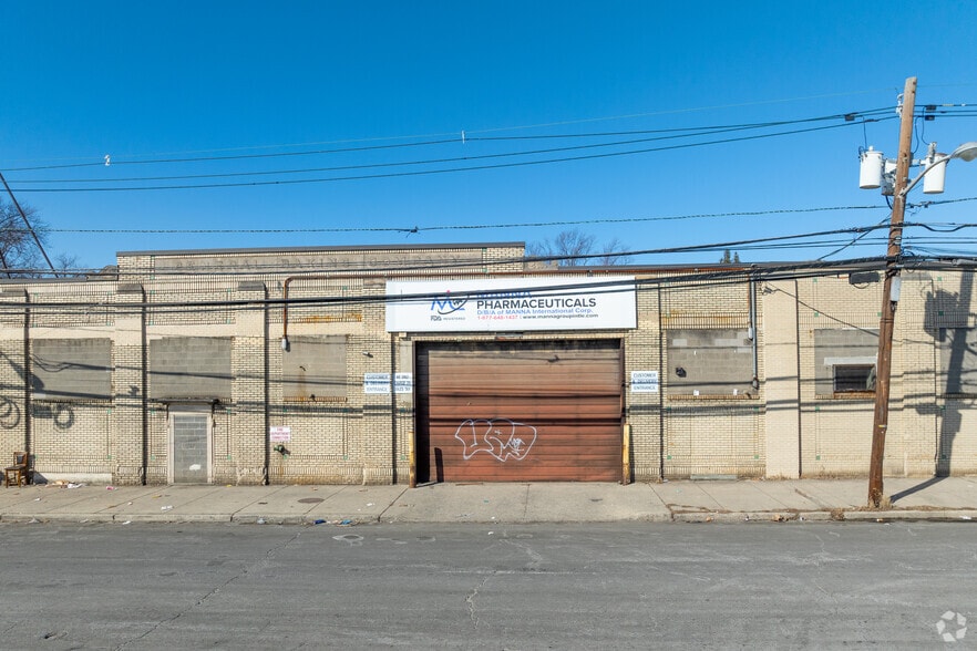 More Photos Of 301-325 Brunswick Ave, Trenton Warehouse For Sale