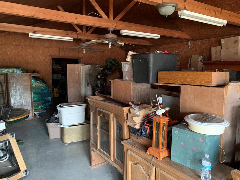 More Photos Of 15703 E US Hwy 175, Poynor Freestanding For Sale