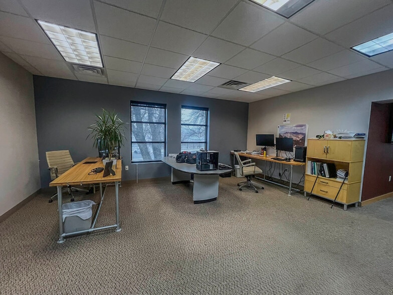 More Photos Of 323 W Drake Rd, Fort Collins Office For Sale