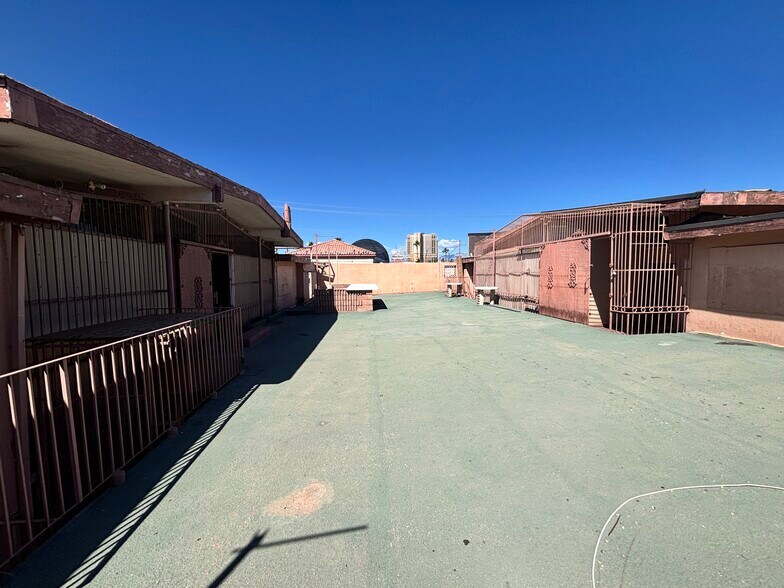 More Photos Of 3761 Royal Crest St, Las Vegas Office Residential For Sale