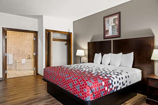 More Photos Of 1315 N 27th St, Billings Hotel For Sale