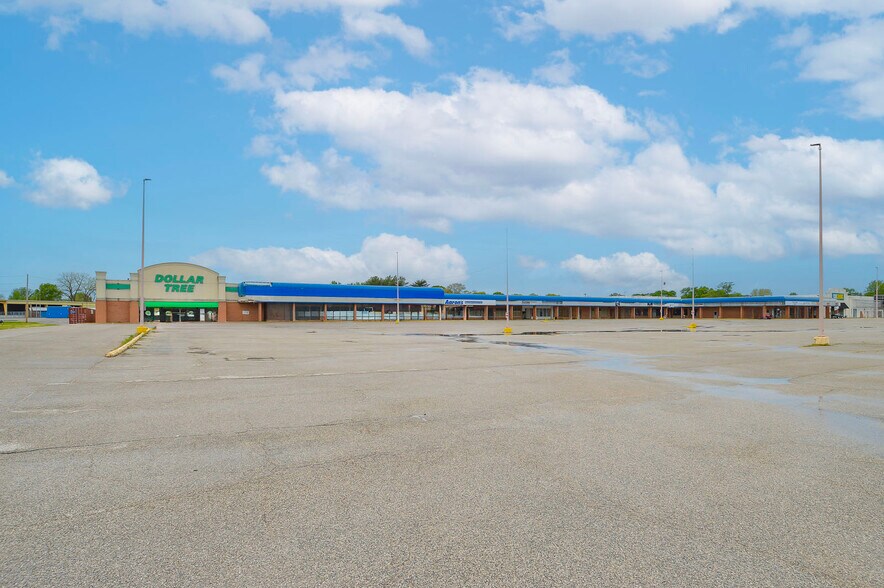 More Photos Of 1200 Camp Jackson Road, Cahokia Heights General Retail For Sale